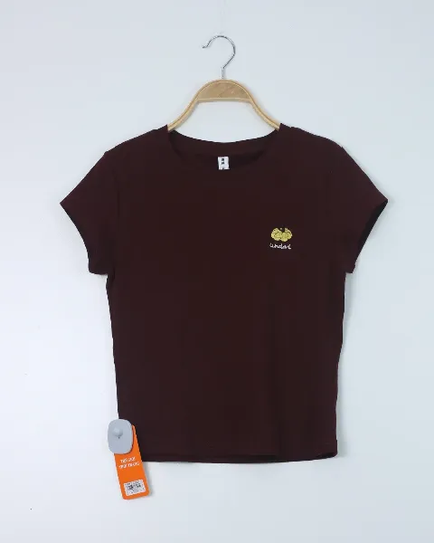 Áo phông nữ cổ tròn ôm zip 5412 đen H01.2026.1